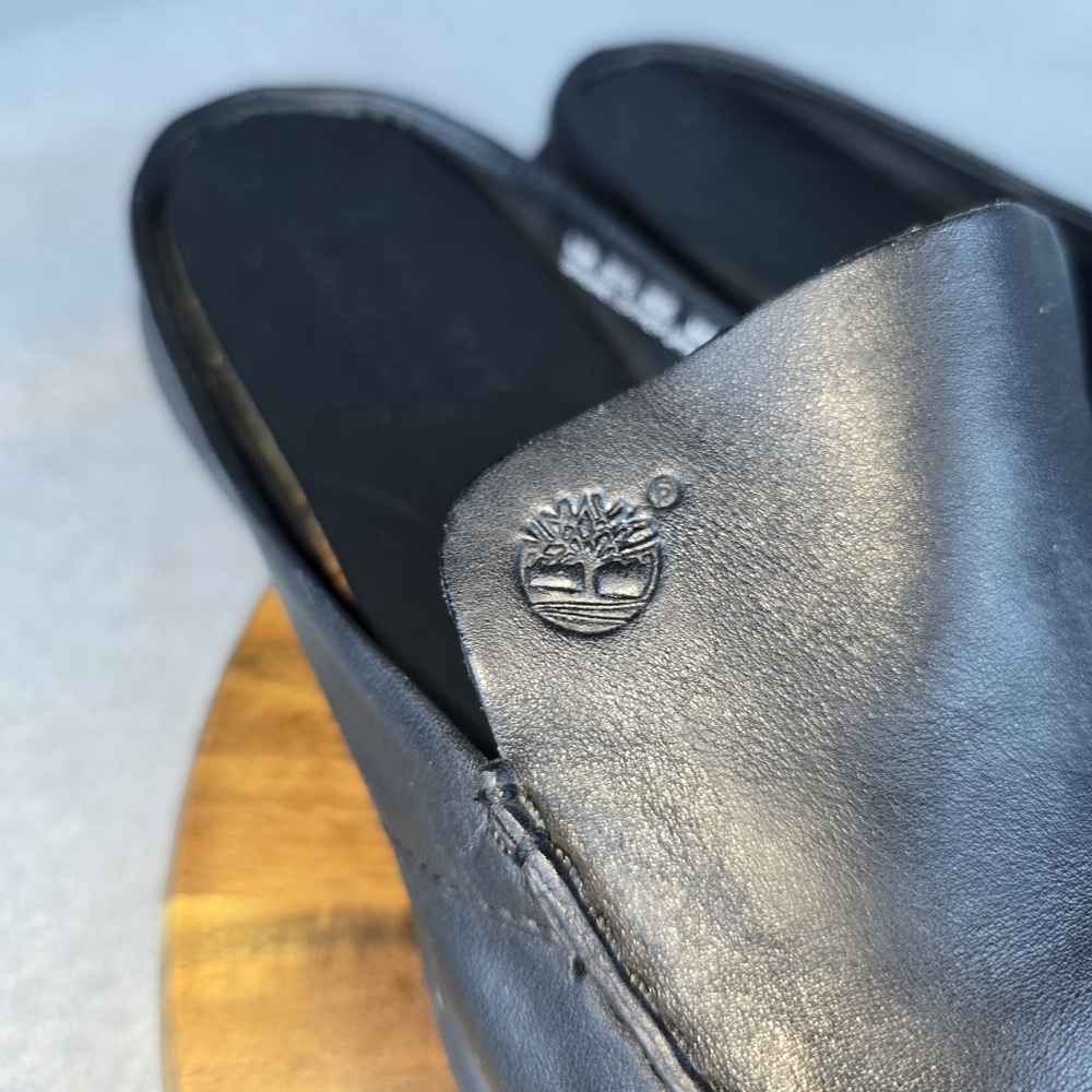 Timberland loafers open back genuine leather slip ons Womens 9.5 m Almost New - Picture 3 of 8